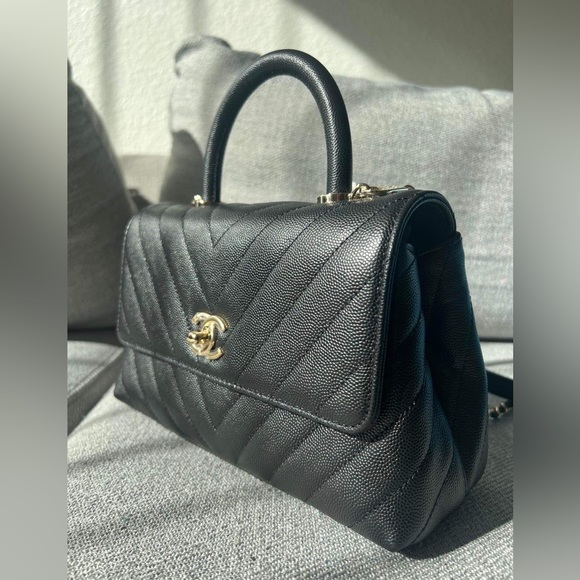 NEW!!! Authentic CHANEL Coco Handle - Picture 8 of 13